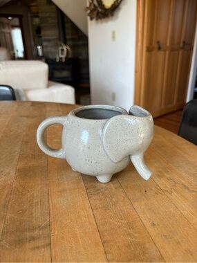 Pottery Elephant Mug